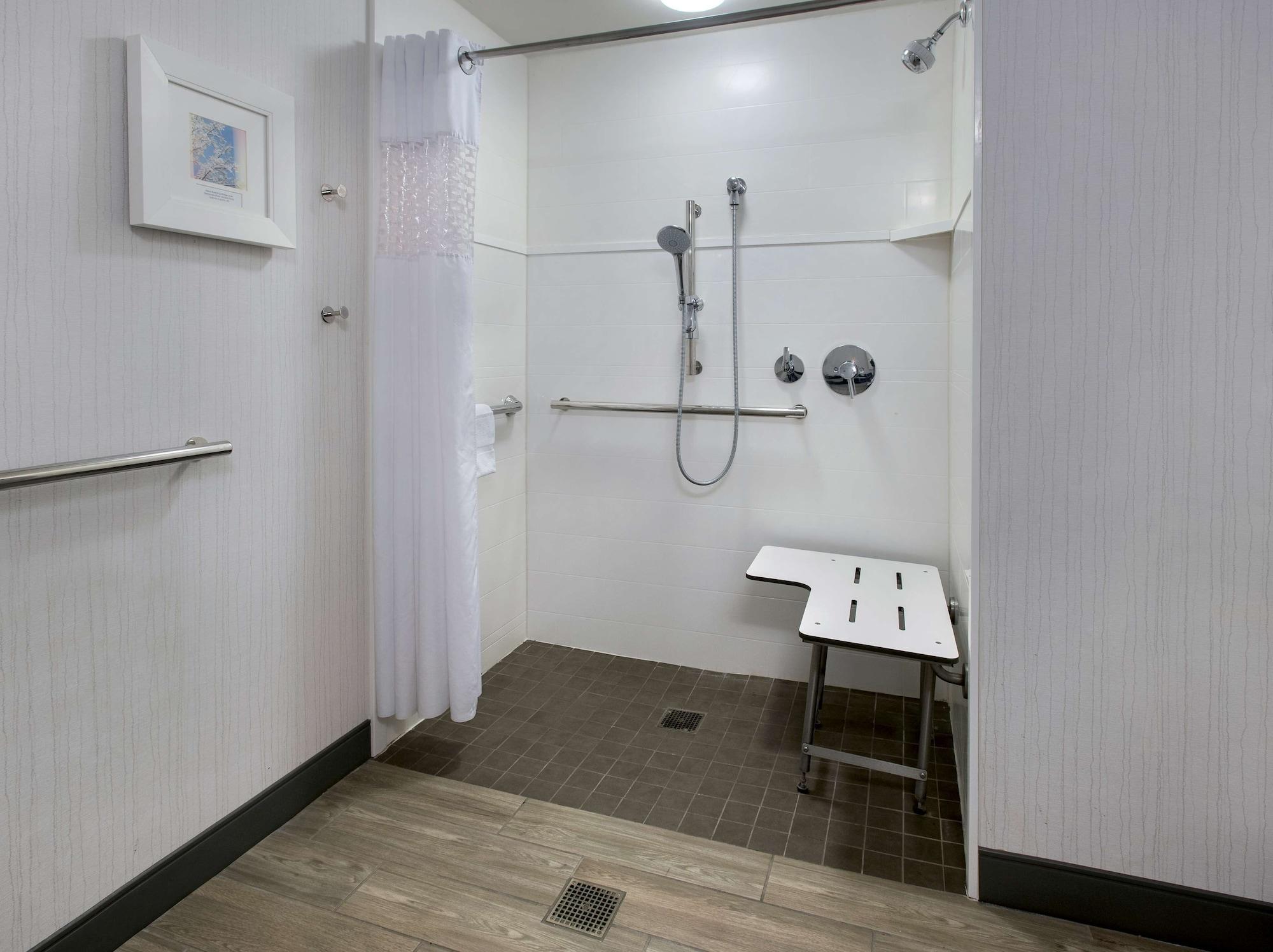 Hampton Inn Middletown Eksteriør bilde
