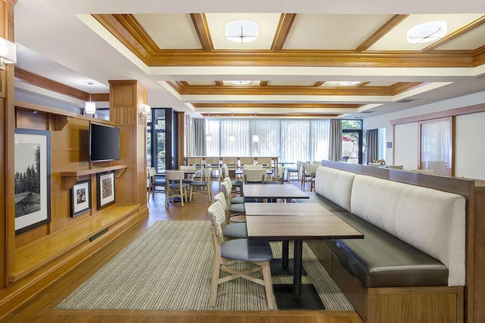 Hampton Inn Middletown Eksteriør bilde