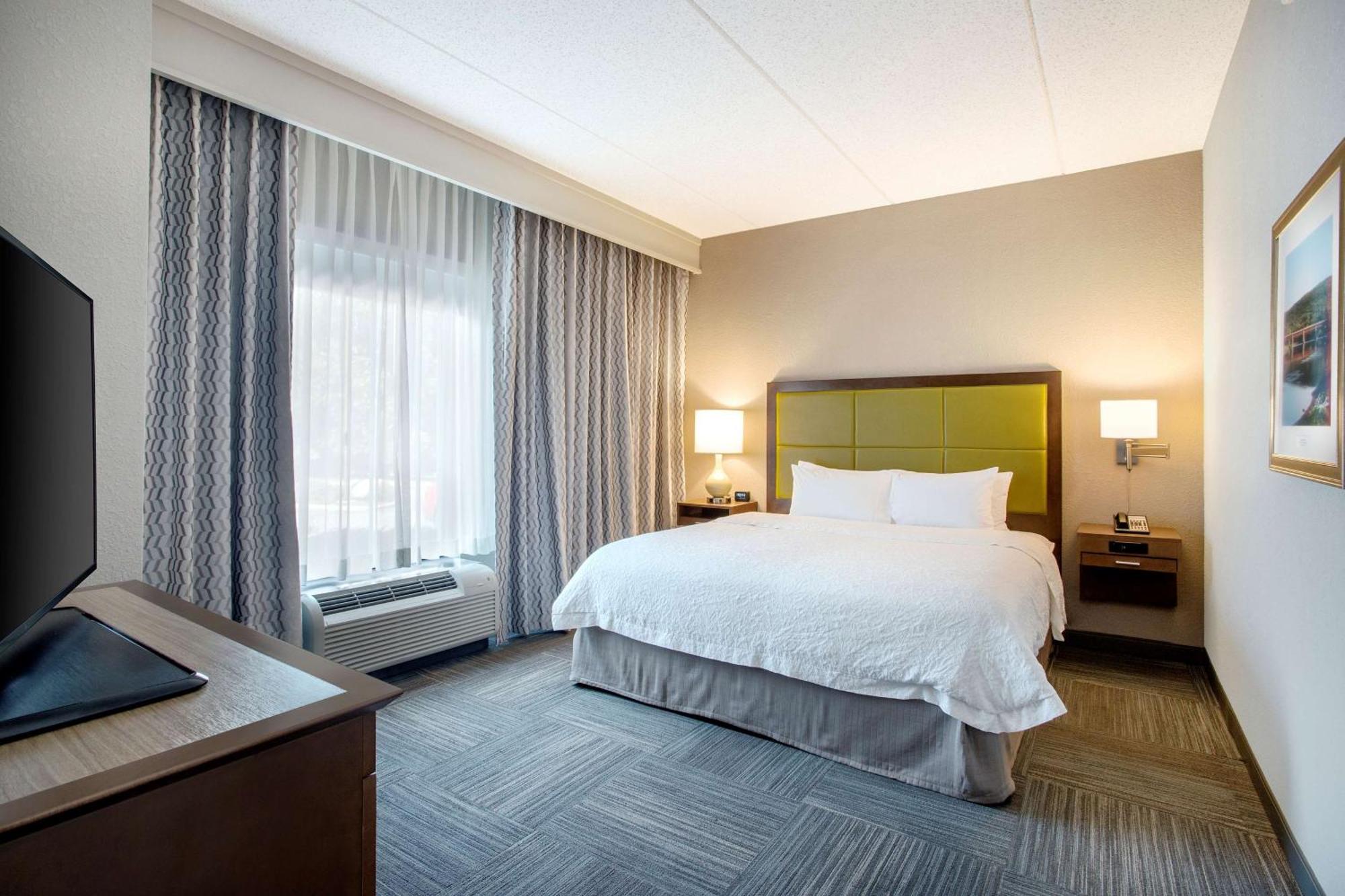 Hampton Inn Middletown Eksteriør bilde